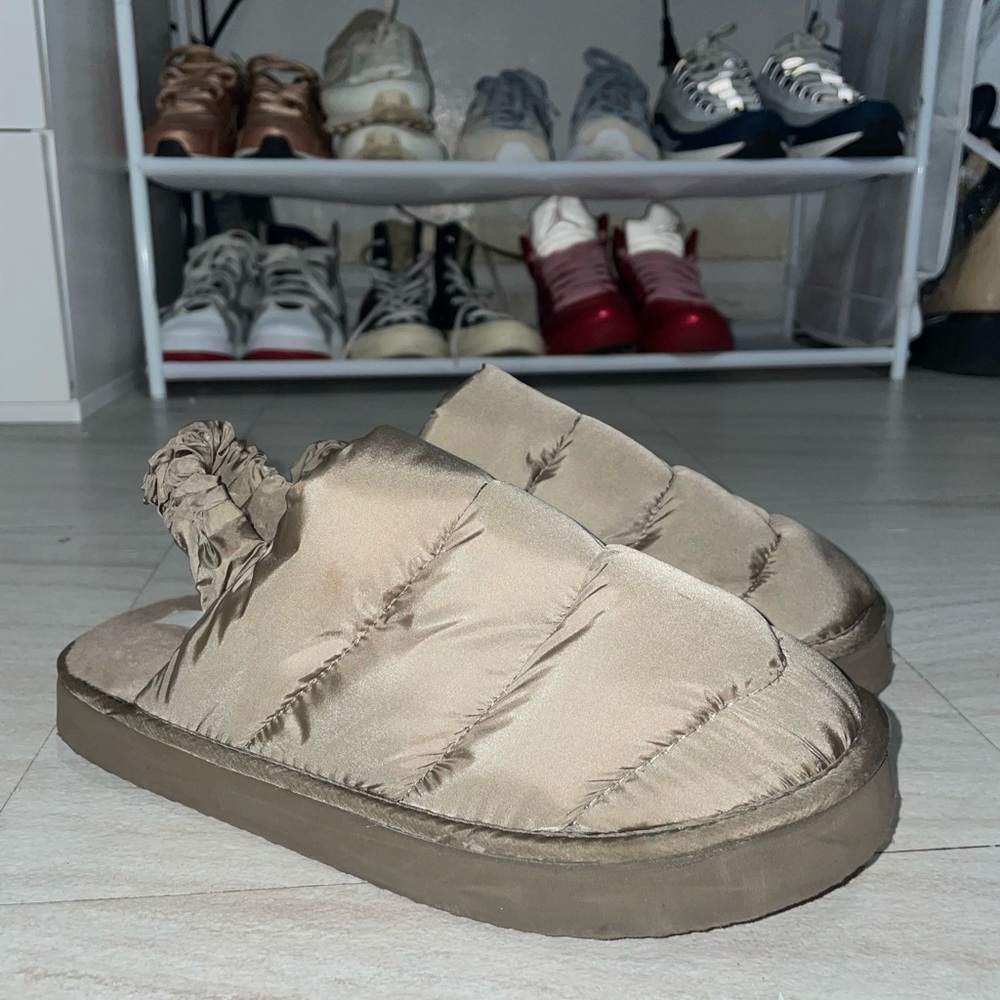 H&M cozy sandals